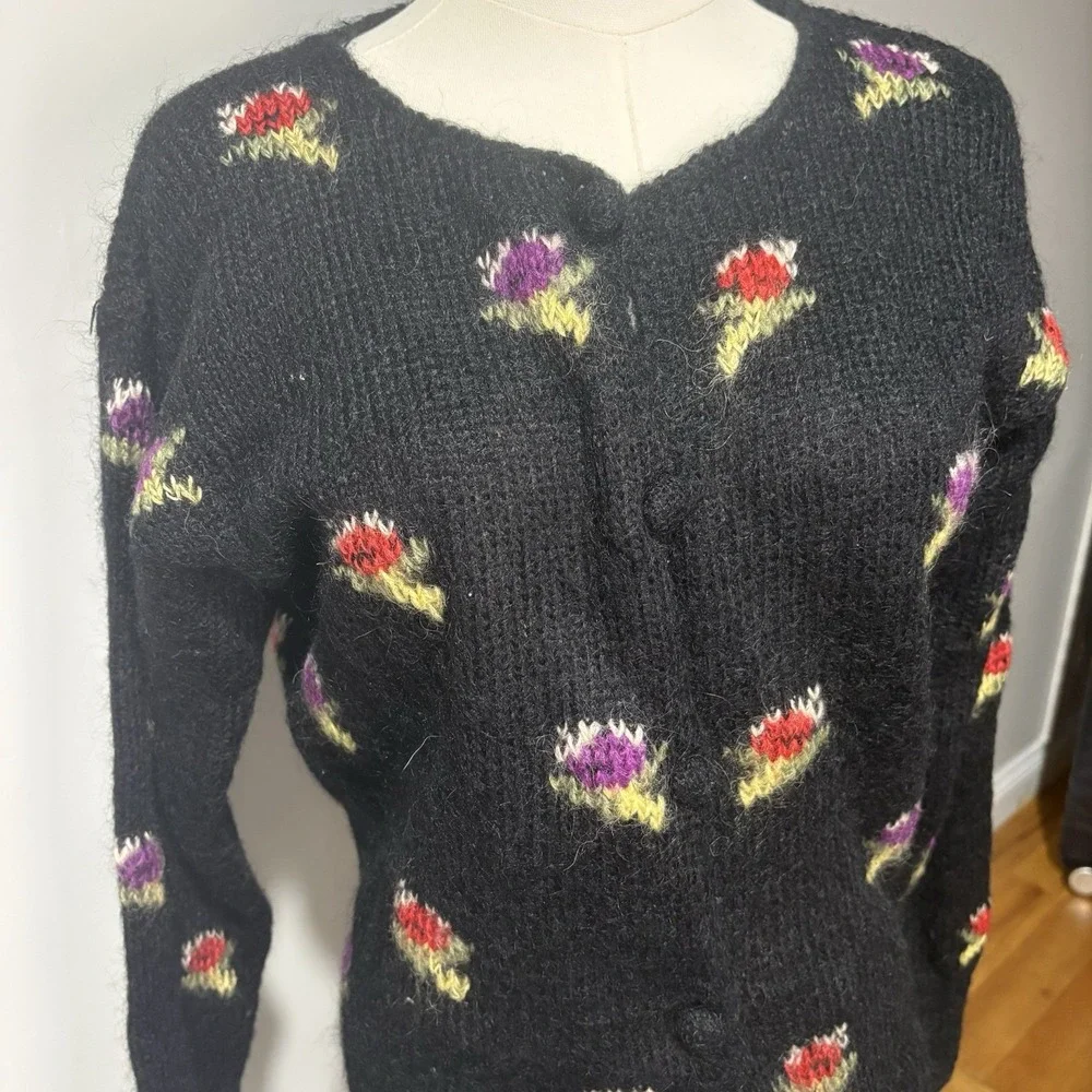 Vtg Cambridge Mohair Blend Floral Cardigan Sweater Sz PM Black Button Front